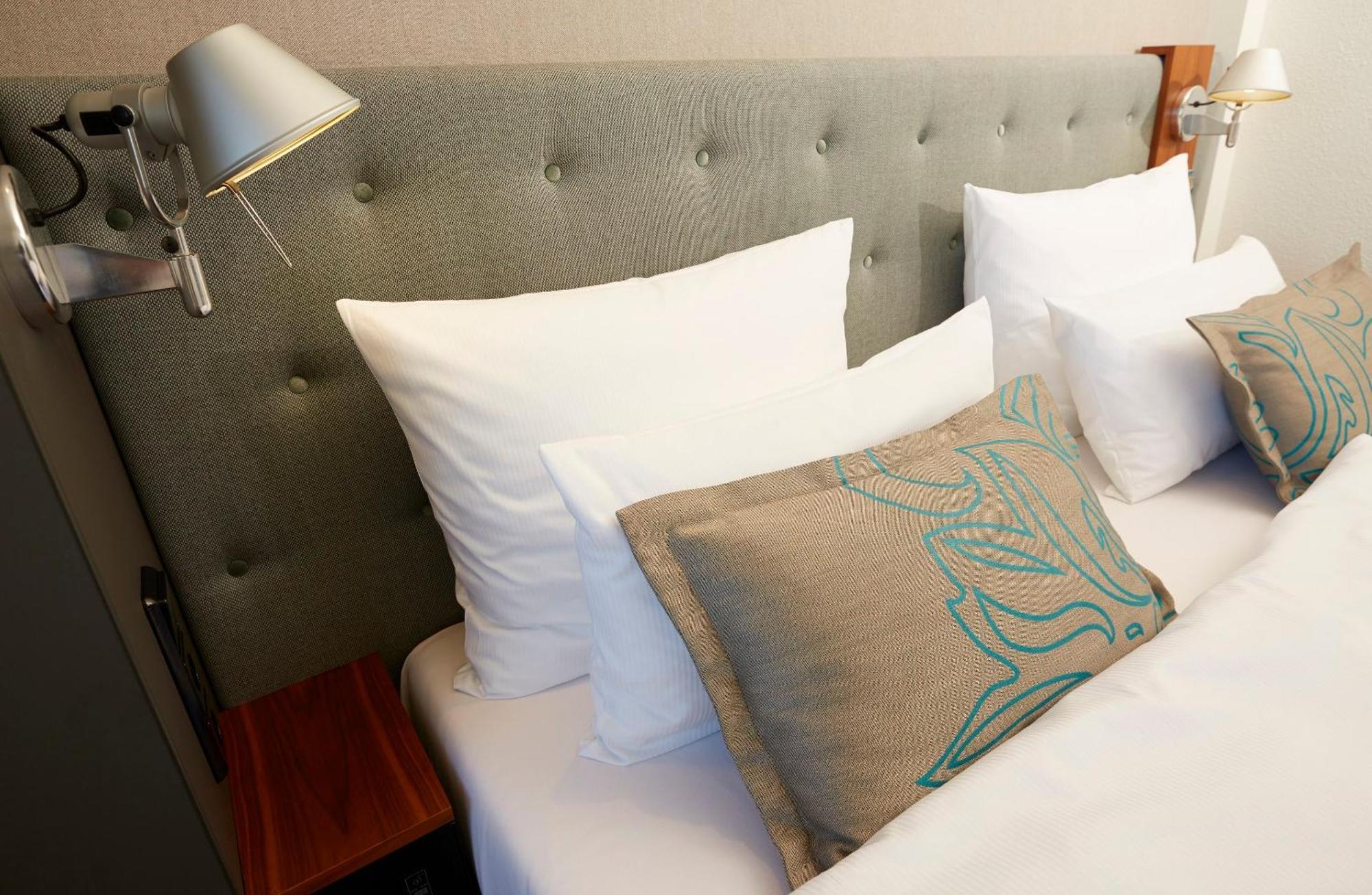 Motel One Essen Exterior photo